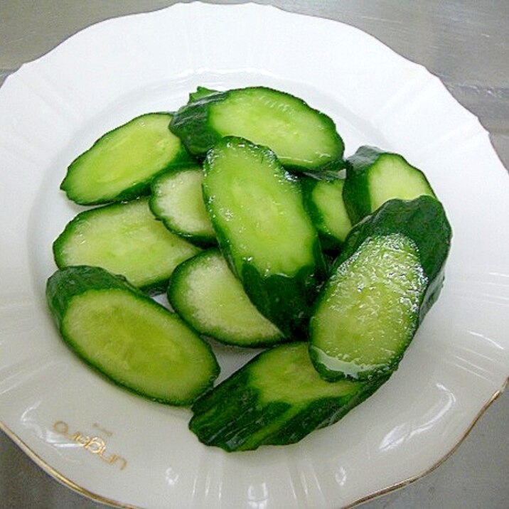 昆布茶だけで きゅうりの浅漬け レシピ 作り方 By Tiara M 楽天レシピ 昆布茶だけで きゅうりの浅漬け レシピ 作り方 By Tiara M 楽天レシピ